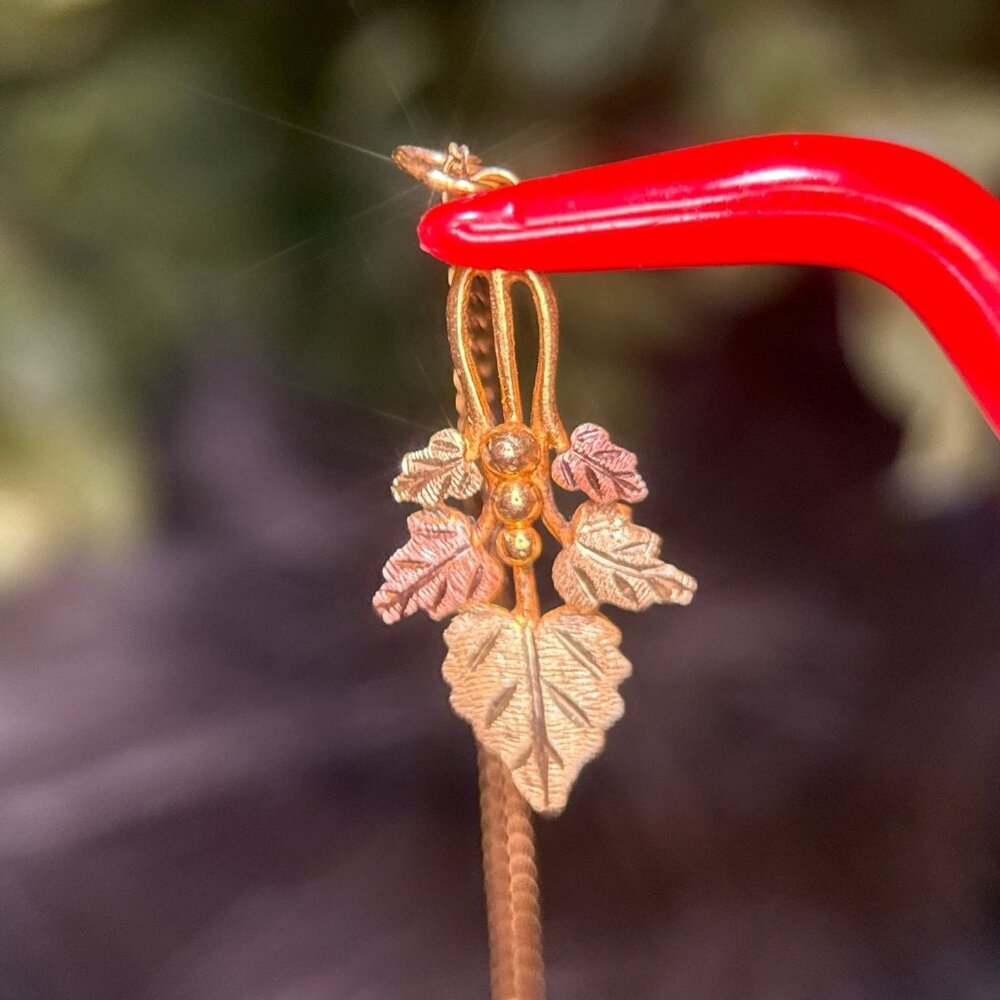 10K Gold Black Hills Leaf Pendant on Gold Filled Chain - Picture 2 of 9
